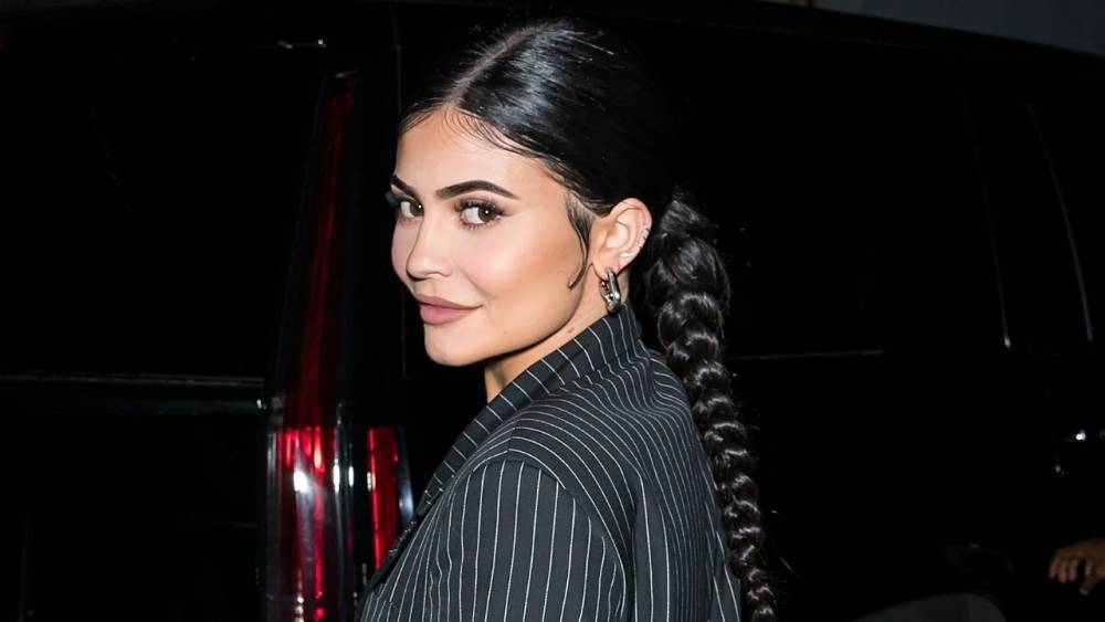 Kylie Jenner Files 'Kylie Con' Trademarks for Potential Event Centered on Her Brands - www.etonline.com