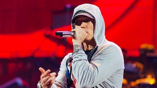 Eminem surprises fans with a new album - www.breakingnews.ie