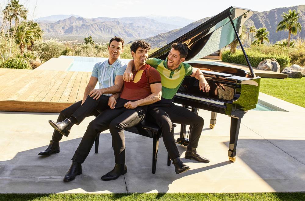 Jonas Brothers Wonder 'What a Man Gotta Do' for Love in Classic Film-Inspired Music Video - www.billboard.com