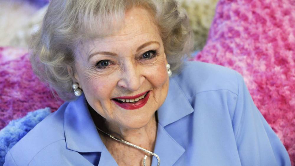 Betty White turns 98: Here are 6 things to know about the actress - www.foxnews.com - Los Angeles - Illinois - county Marion