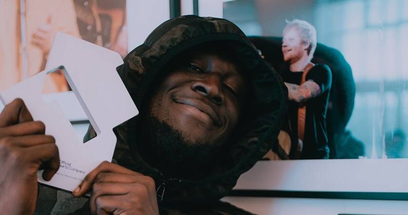 Stormzy’s Own It extends run at Number 1 on the Official Singles Chart, Future &amp; Drake score highest new entry - www.officialcharts.com - Britain