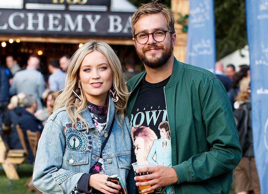 Inside Celebrity Homes: Laura Whitmore and Iain Stirling’s very own Love Island villa - evoke.ie
