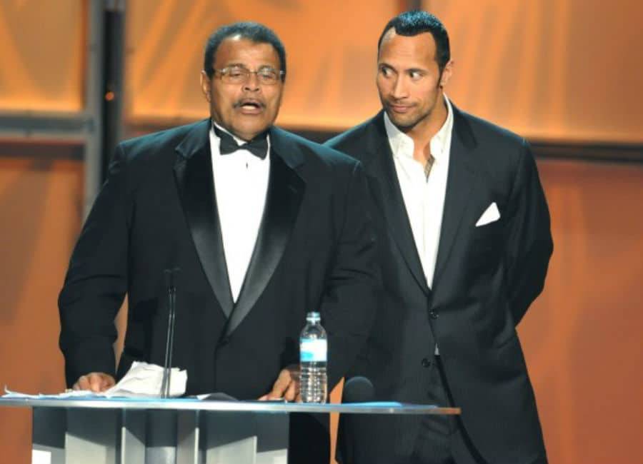 Dwayne Johnson pays tribute to his late father Rocky after sudden death - evoke.ie