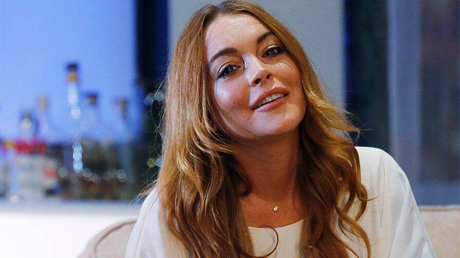 Lindsay Lohan says she's dropping an album in February - www.foxnews.com