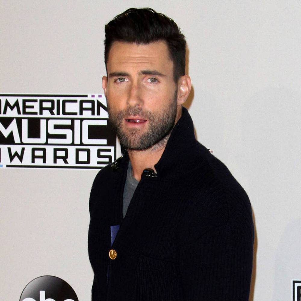 Maroon 5 call out The 1975 over similar artwork following Lauv dispute - www.peoplemagazine.co.za - Britain