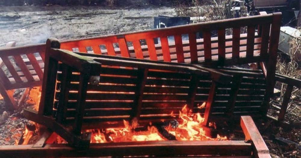 Edinburgh City Council launch probe into reports staff set fire to memorial benches - www.dailyrecord.co.uk