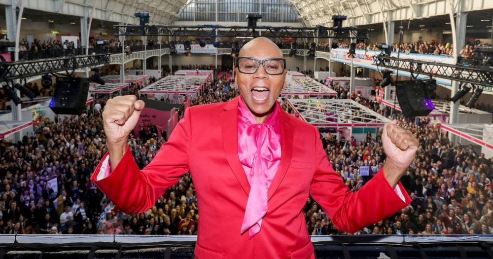 RuPaul's DragCon descends into chaos as Scots mum and daughter refused entry along with thousands of others - www.dailyrecord.co.uk - Scotland - London