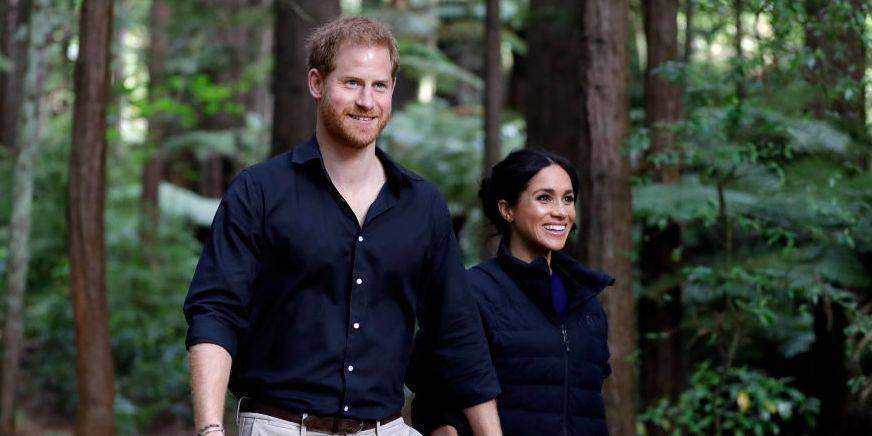 Will Meghan Markle &amp; Prince Harry Still Use the Sussex Royal Name? - www.harpersbazaar.com