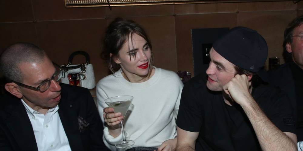 Suki Waterhouse Sparks Robert Pattinson Engagement Rumors - www.elle.com - Paris