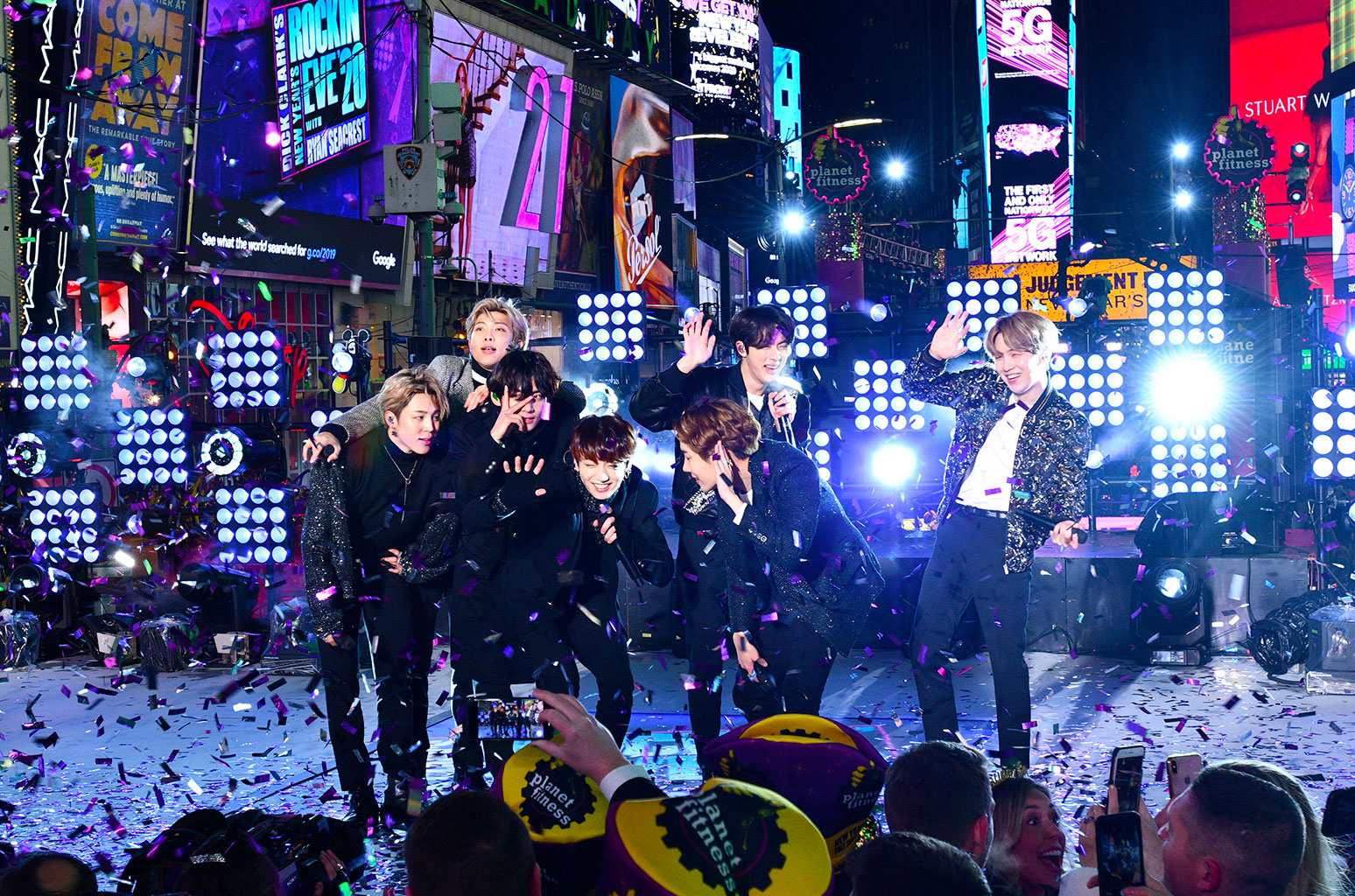 BTS Ushers in 2020 With Stellar Performances at New Year's Rockin' Eve in Times Square: Watch - www.billboard.com - New York