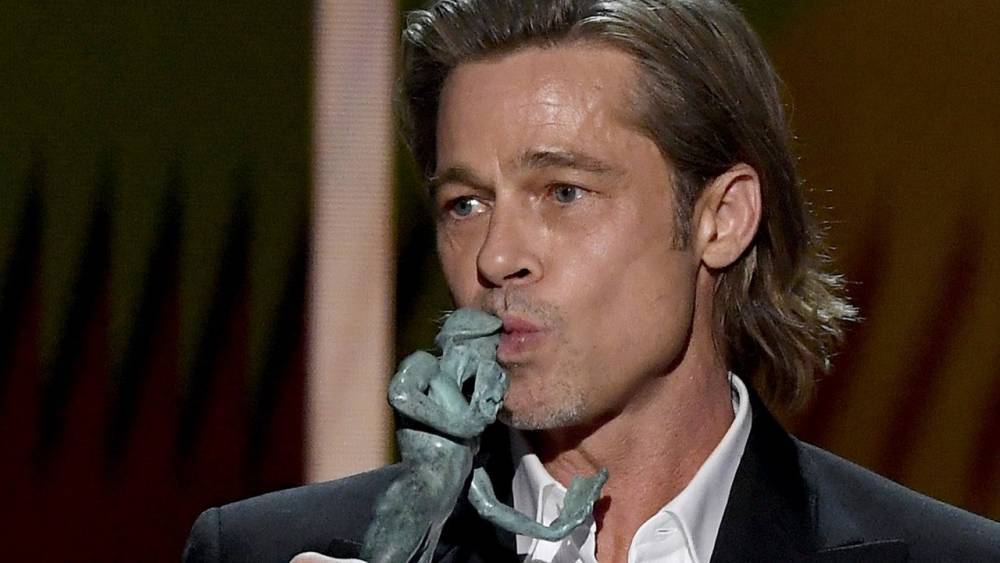 Brad Pitt Says It Wasn't Hard to Play a 'Guy Who Doesn't Get On With His Wife' in SAG Awards Acceptance Speech - www.etonline.com