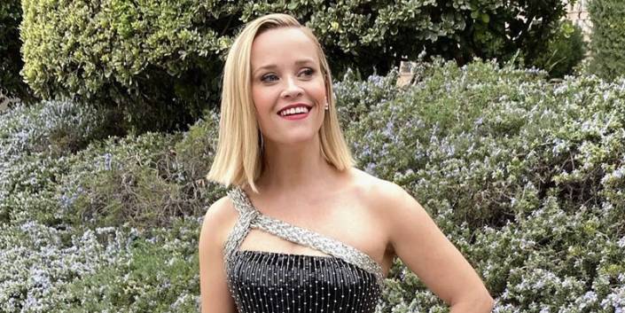 Reese Witherspoon Wore a Knockout Black and White Dress to the SAG Awards - www.elle.com