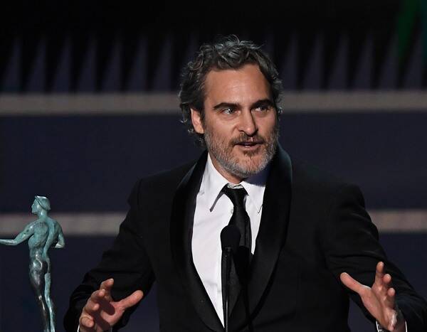 Joaquin Phoenix Honors His "Favorite Actor" Heath Ledger After His Win at 2020 SAG Awards - www.eonline.com - Hollywood
