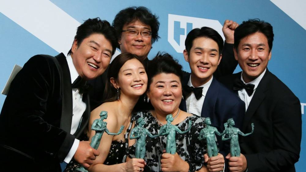 'Parasite' Becomes First Foreign Language Film to Win Best Ensemble Cast at SAG Awards - www.etonline.com - South Korea