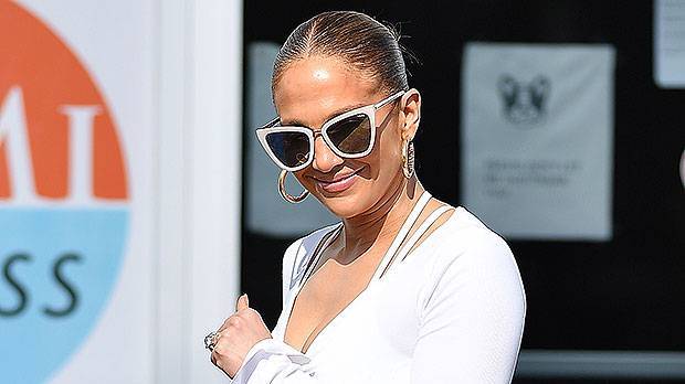 Jennifer Lopez, 50, Looks Just As Flawless Without Makeup As She Gears Up For Super Bowl Half Time Show — Pics - hollywoodlife.com
