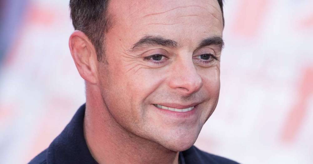 Ant McPartlin shows off first new hairstyle in 20 years with throwback to pop days - www.msn.com - Britain
