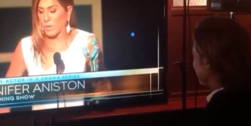 Brad Pitt Watched Jennifer Aniston's SAGs Speech From Backstage - www.marieclaire.com