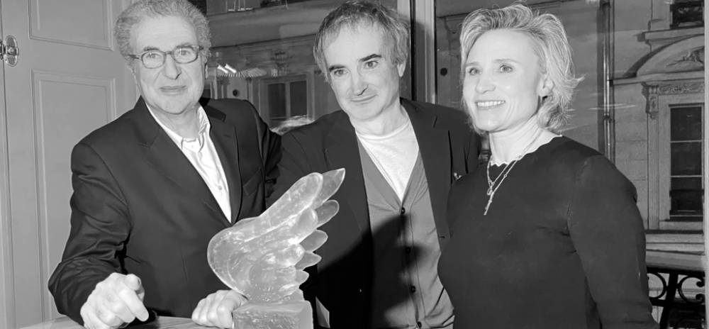 Olivier Assayas Dedicates French Cinema Award to Juliette Binoche - variety.com - France - Paris