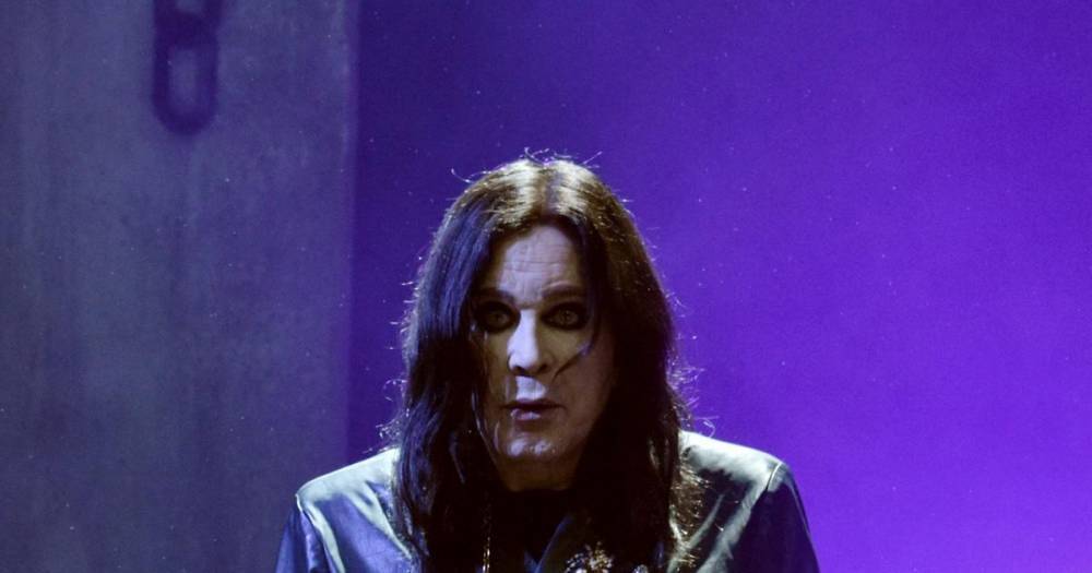 Ozzy Osbourne on health issues that made 2019 his 'most miserable' year - www.wonderwall.com - county Roberts