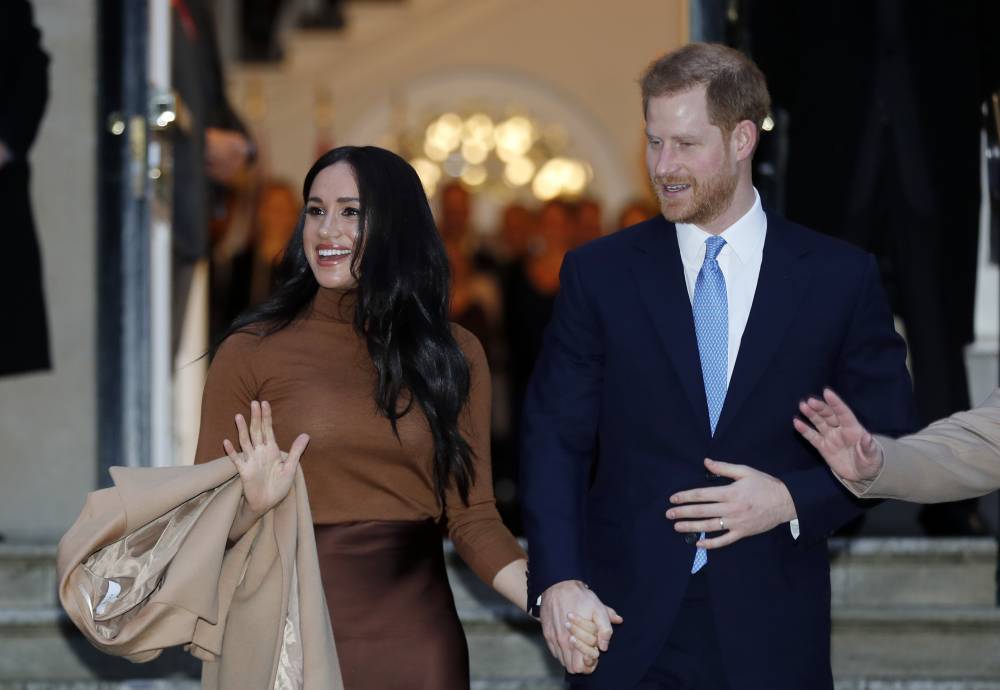 Prince Harry arrives in Canada, reunites with Meghan Markle: report - www.foxnews.com - Canada