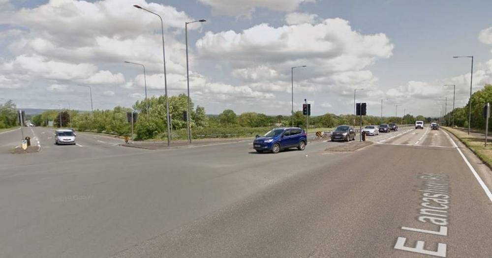 Man dies and woman seriously hurt in horror crash on East Lancs Road...a HGV driver has been arrested - www.manchestereveningnews.co.uk - Manchester