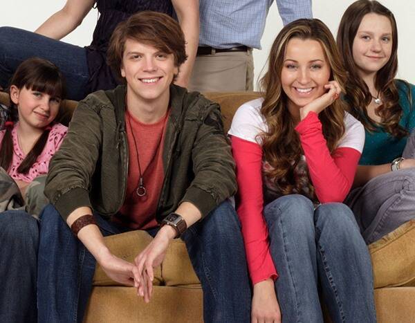 Life With Derek Stars React to All That "Incest" Speculation - www.eonline.com - Canada - county Casey