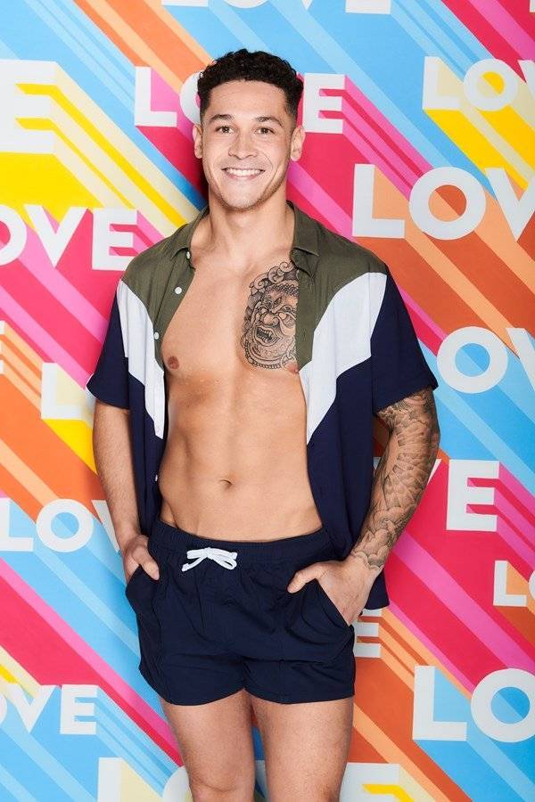 Rebecca and Shaughna to clash during game of dares on Love Island - www.breakingnews.ie