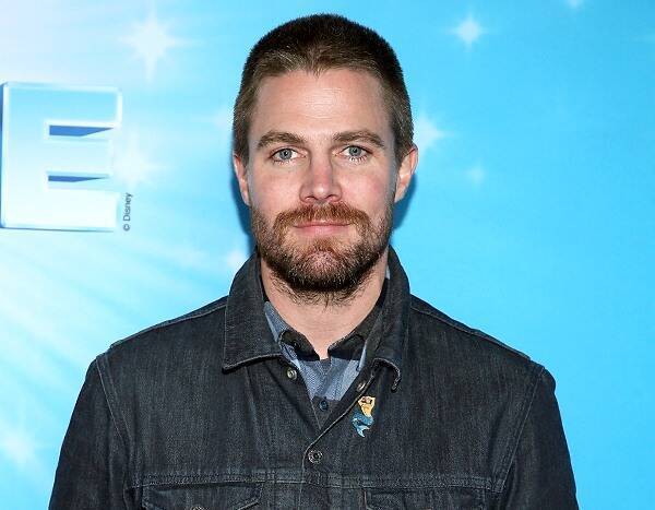 Arrow's Stephen Amell Suffers a Panic Attack in the Middle of an Interview - www.eonline.com