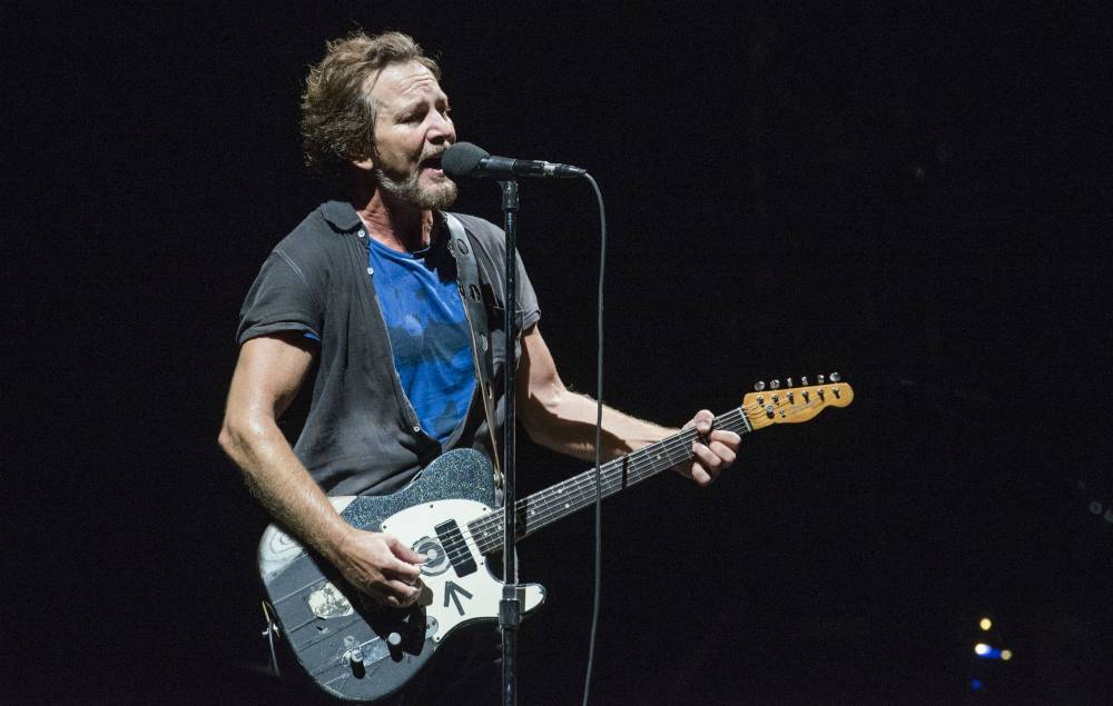 Pearl Jam unveil ‘Dance of the Clairvoyants’, the first track from new album ‘Gigaton’ - www.nme.com