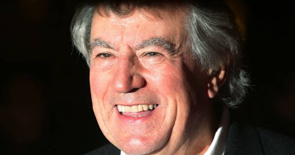 Month Python star Terry Jones dies aged 77 - www.manchestereveningnews.co.uk