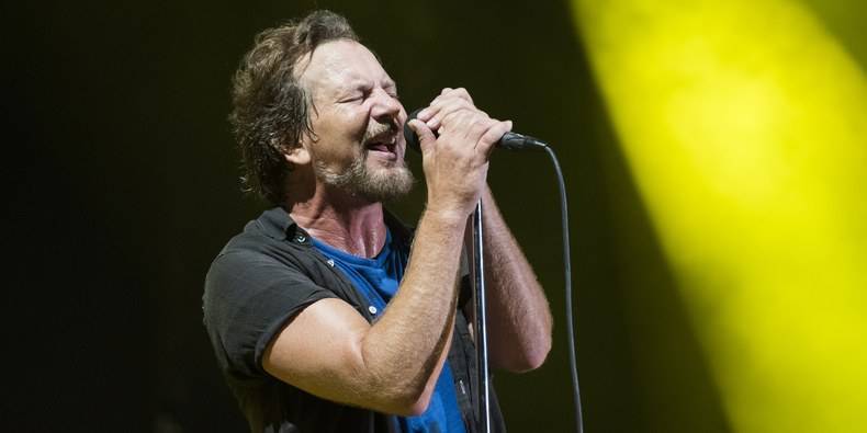 Pearl Jam Share New Song “Dance of the Clairvoyants”: Listen - pitchfork.com