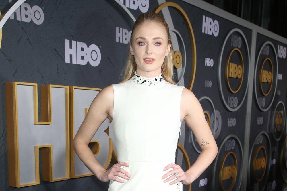 Sophie Turner eager to join Lizzie McGuire reboot - www.hollywood.com - Britain - city Sanchez