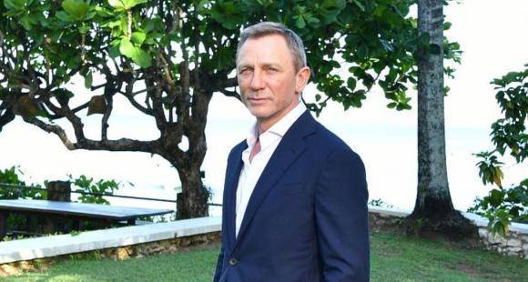 Daniel Craig says THIS about starring in the sequel to Knives Out; Find Out - www.pinkvilla.com - county Bond