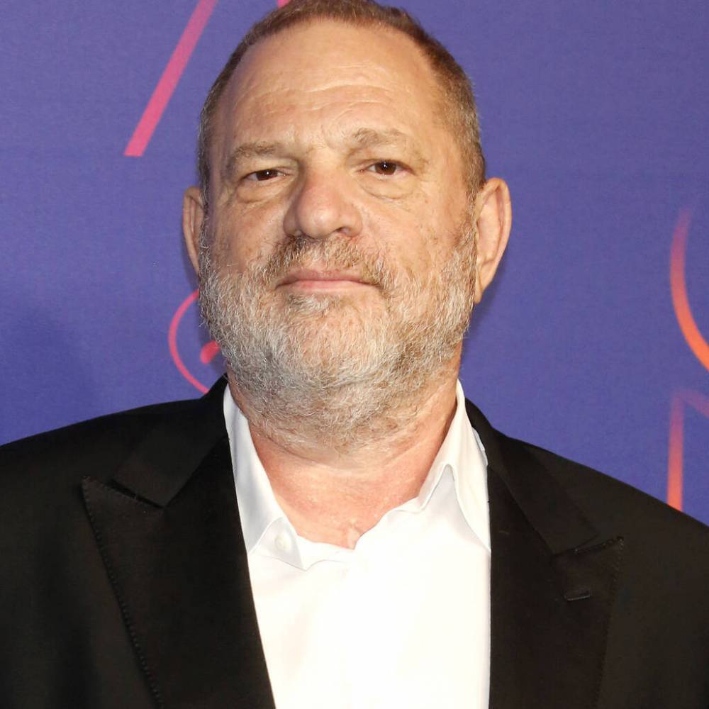 Prosecutors: ‘Harvey Weinstein abused Hollywood power to become serial sexual predator’ - www.peoplemagazine.co.za - New York