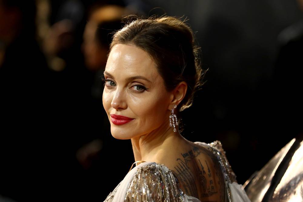 Angelina Jolie is making a TV show to help teens spot fake news - nypost.com
