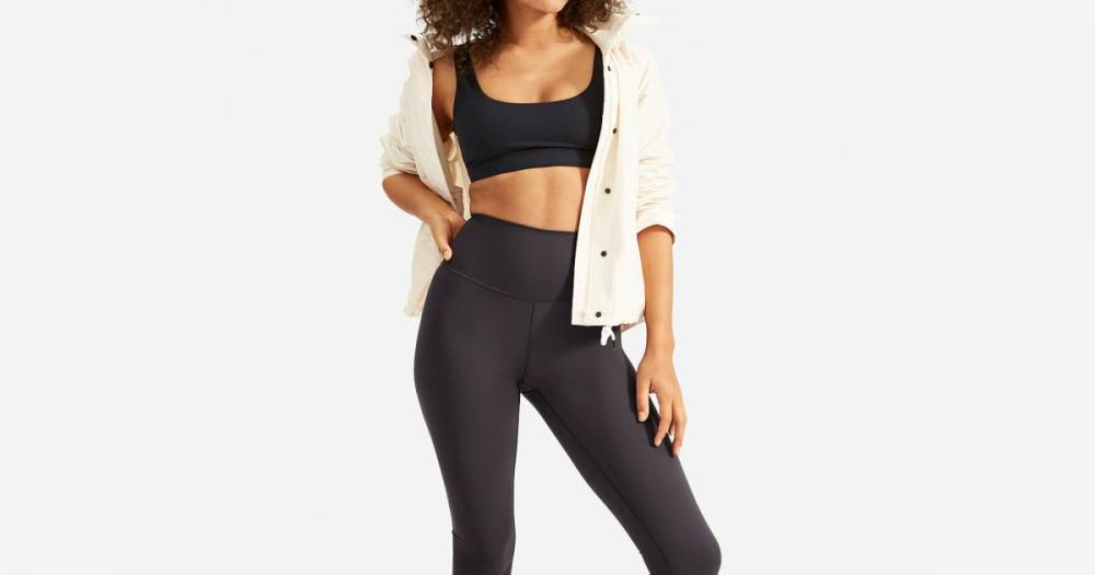 The Everlane Leggings With a 33,000-Person Waitlist Are Finally Here - www.usmagazine.com