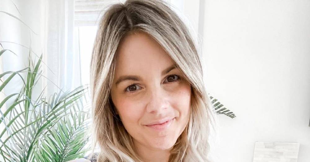 ‘Bachelorette’ Alum Ali Fedotowsky Encourages Fans to Get Their Skin Checked After Revealing Skin Cancer Diagnosis - www.usmagazine.com - state Massachusets
