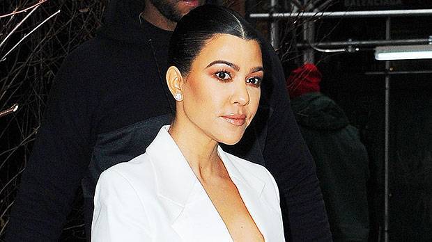 Kourtney Kardashian, 40, Shows Off Her Gorgeous Lips In New Selfie Looks Just Like Kim - hollywoodlife.com