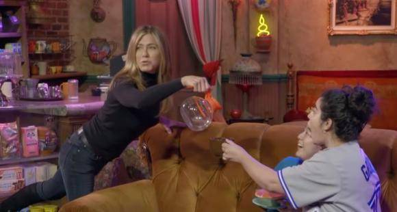 Watch: Jennifer Aniston surprising Friends fans on the sets of Central Perk will make you giddy with joy - www.pinkvilla.com