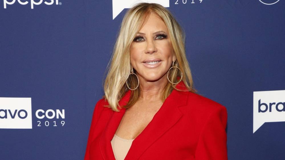Vicki Gunvalson Announces She's Leaving 'Real Housewives of Orange County' After 14 Seasons - www.etonline.com