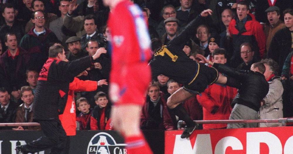 How Eric Cantona's kung-fu kick shocked football but cemented his place in Manchester United folklore - www.manchestereveningnews.co.uk - France - Manchester