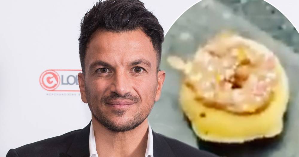 Peter Andre shares hilarious baking fail as he ends up with 'pea-sized' doughnut - www.ok.co.uk