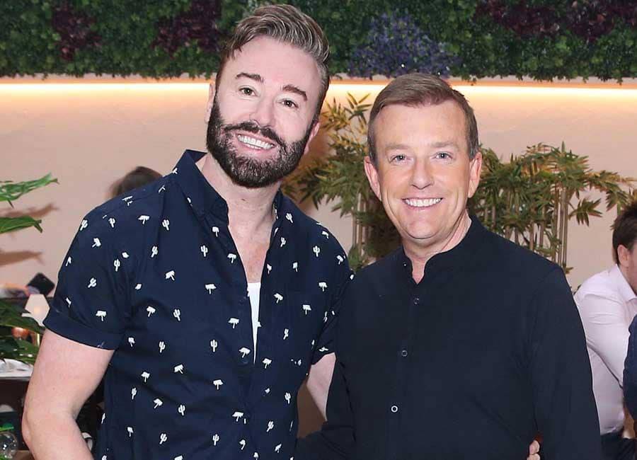 Alan Hughes and Karl Broderick flaunt muscles on ‘relaxing’ Miami trip - evoke.ie