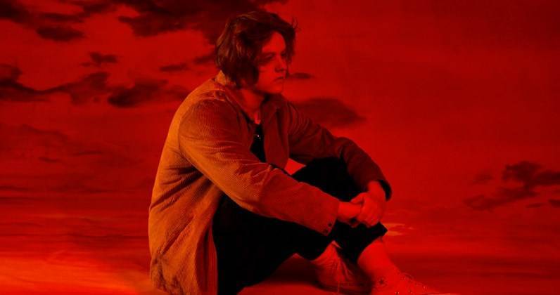 Lewis Capaldi in the running for second UK Number 1 single with Before You Go - www.officialcharts.com - Britain
