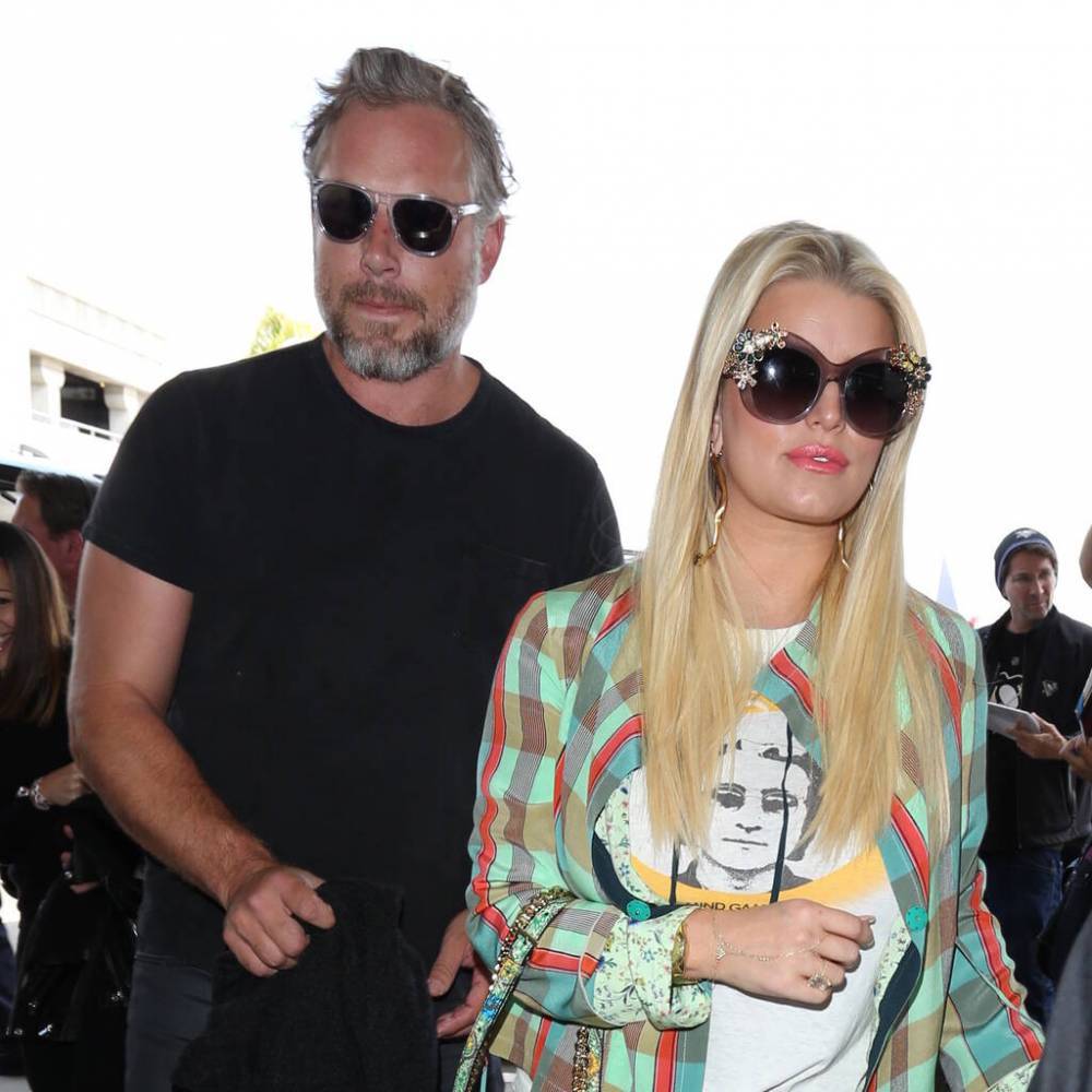 Jessica Simpson’s husband quit drinking to help her on journey to sobriety - www.peoplemagazine.co.za