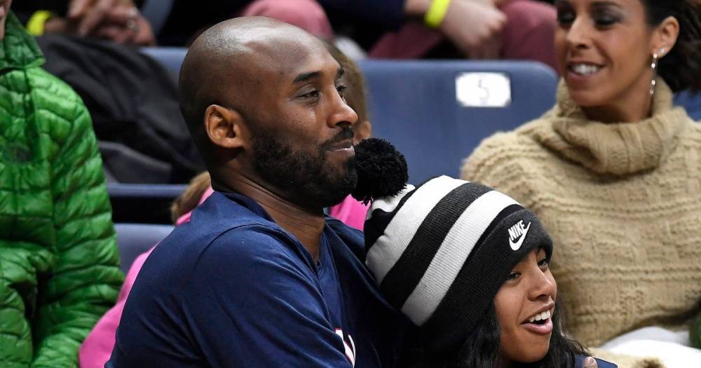 Kobe Bryant Explaining Basketball Game to Daughter Gianna Goes Viral: Video - www.usmagazine.com - Atlanta