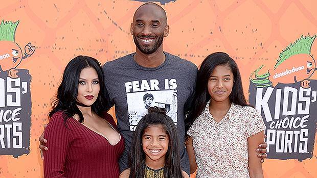Kobe Bryant His Kids: See Photos Of The NBA Star Happy With His 4 Daughters Before Tragic Death - hollywoodlife.com - city Thousand Oaks
