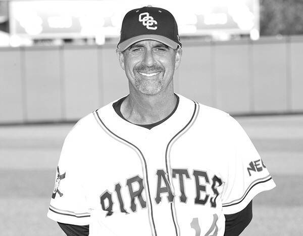 Tributes Pour in for Baseball Coach Who Died With Wife, Daughter in Helicopter Crash With Kobe Bryant - www.eonline.com