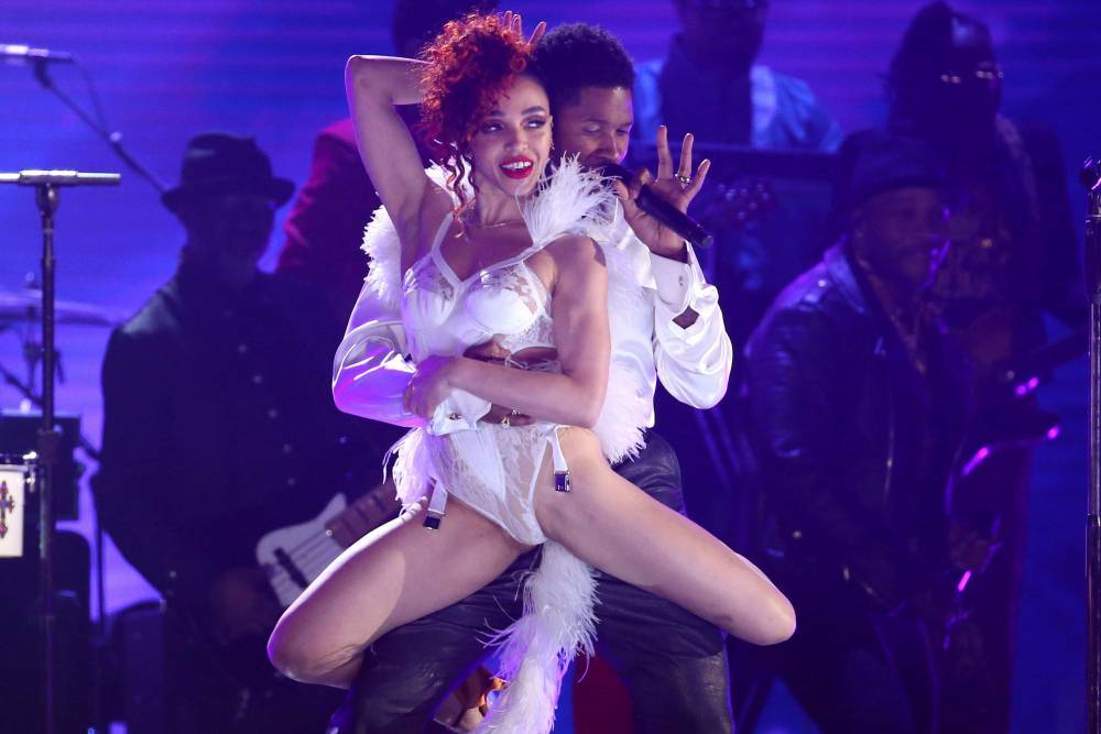 Usher’s sloppy Prince tribute bombed at Grammys 2020 - nypost.com