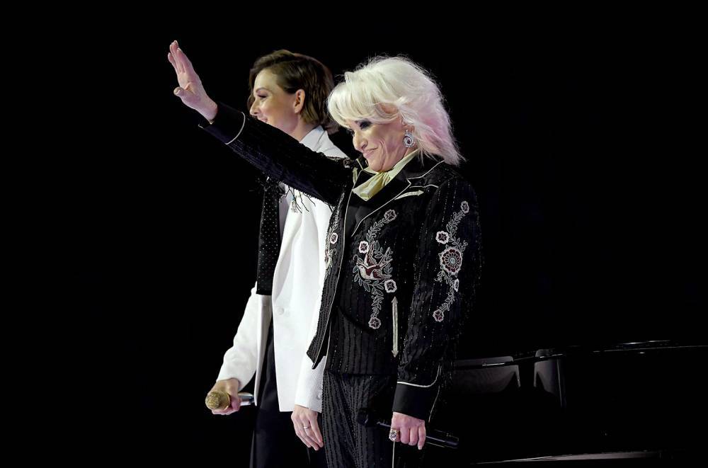 Tanya Tucker &amp; Brandi Carlile Team Up For Emotional Performance of 'Bring My Flowers Now' at Grammys - www.billboard.com